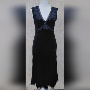 Vintage Y2k Karen Kane Black VelourBeaded Sleeveless Dress with Blue Embroidery